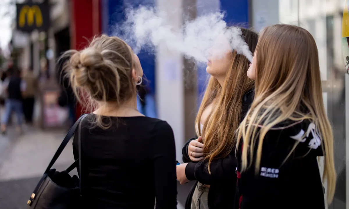 A Cloud of Controversy: Disposable E-Cigarettes Under Scrutiny in the UK