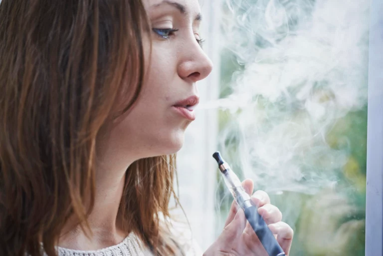 Understanding the Side Effects of Nicotine-Free Vaping: What You Need to Know About Vaping Without Nicotine